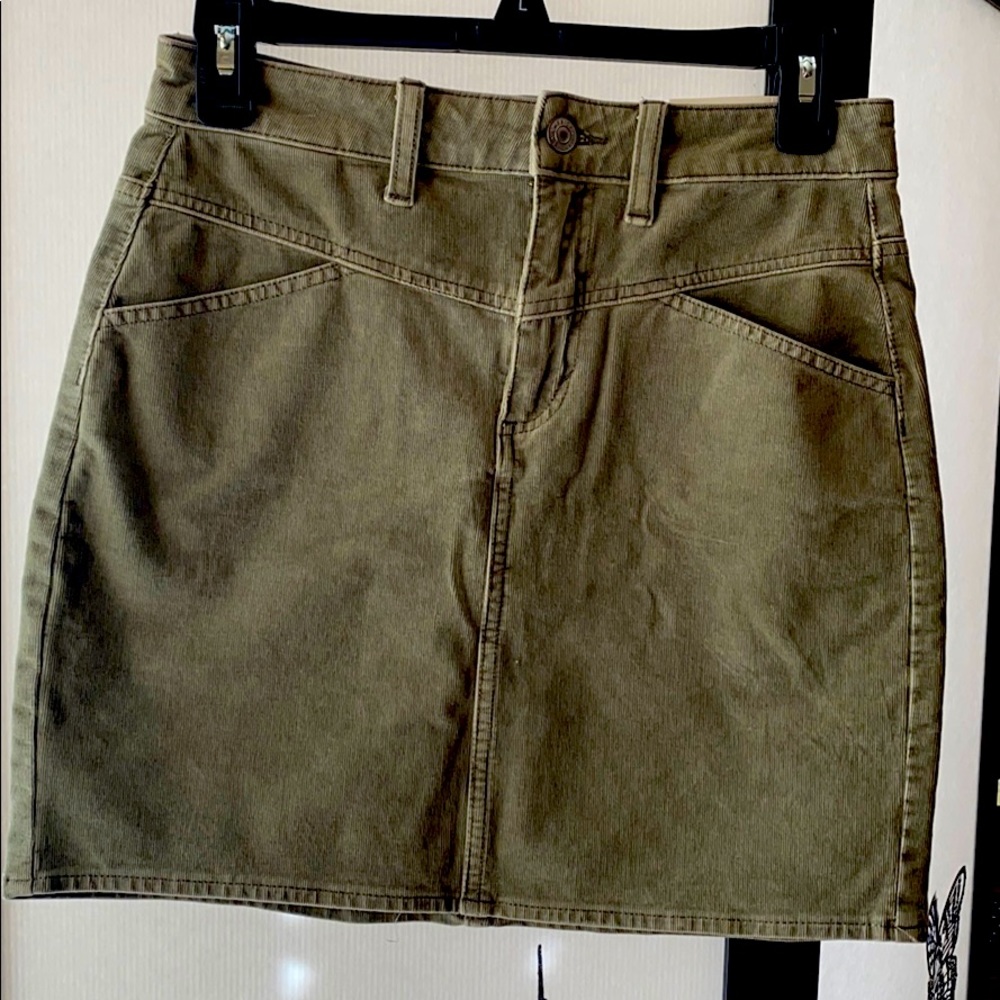 American Eagle | super stretch skirt